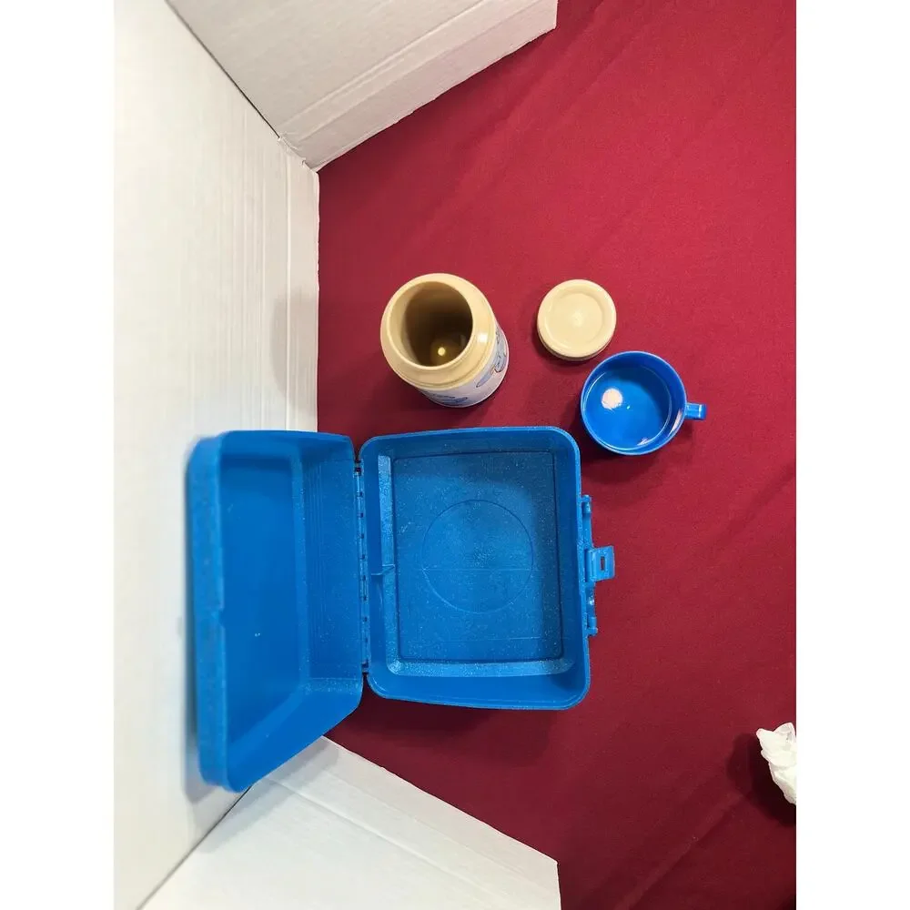 Vint 1993 Disney Aladdin Plastic Lunchbox with Matching Thermos Set Glitter Blue